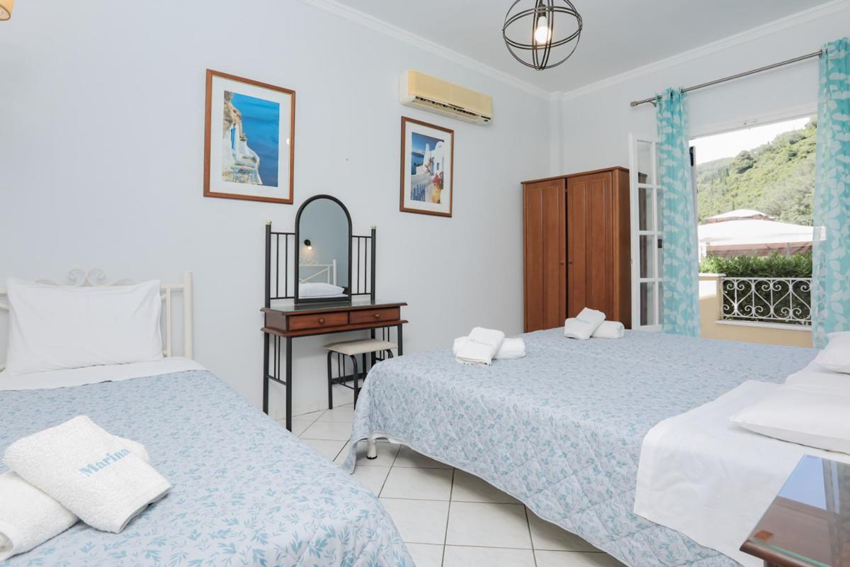 Marina Apartments, Агиос Гордиос Екстериор снимка