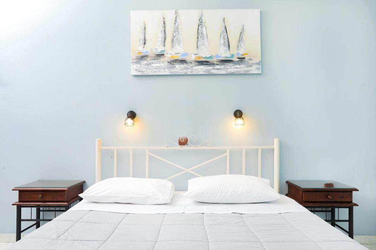 Marina Apartments, Агиос Гордиос Екстериор снимка
