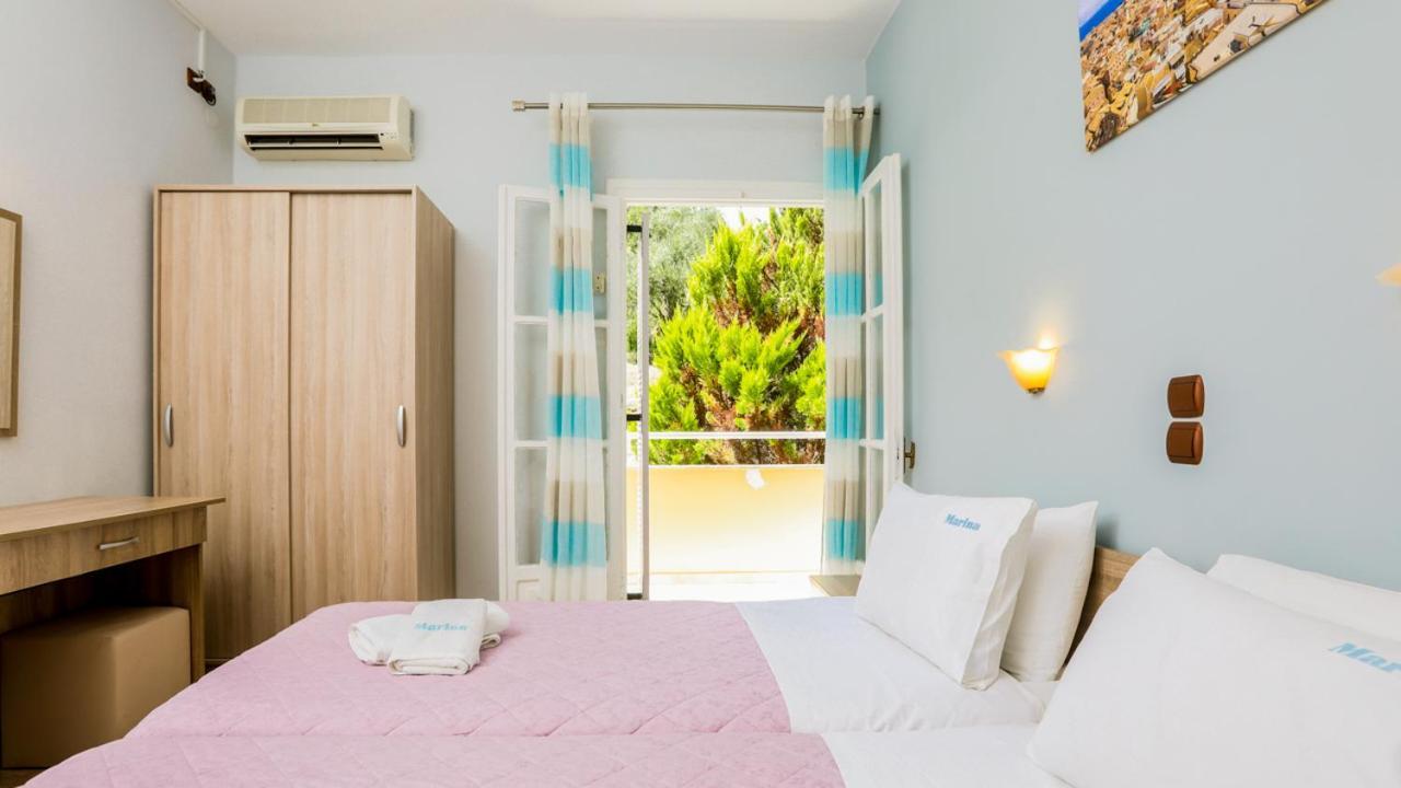 Marina Apartments, Агиос Гордиос Екстериор снимка
