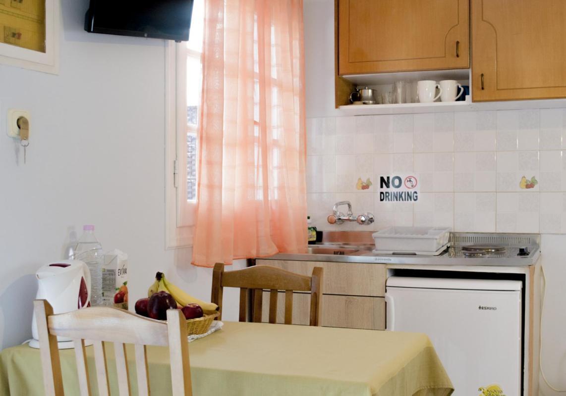 Marina Apartments, Агиос Гордиос Екстериор снимка