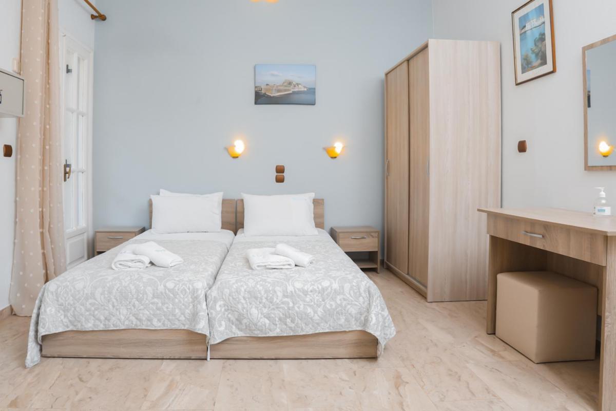 Marina Apartments, Агиос Гордиос Екстериор снимка